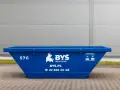 Niebieski kontener na odpady zmieszane od BYŚ Recykling. Sprawdź, jaka jest wynajem kontenera na odpady zmieszane cena i zamów już dziś!