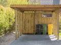 Wiata na śmieci DIY: Jak zbudować i zaoszczędzić?