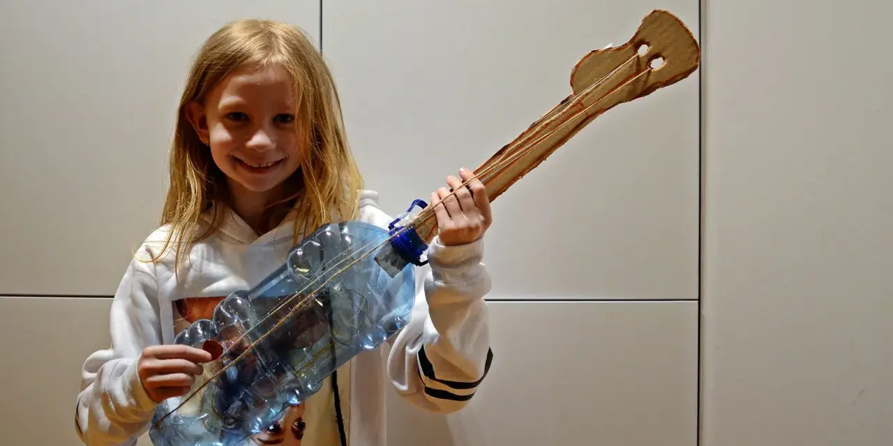 DIY instrumenty z recyklingu: Kreatywna zabawa dla dzieci i rodziny