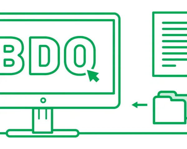 Komputer z napisem BDO, dokument i folder. KPO w BDO to proces zarządzania danymi.