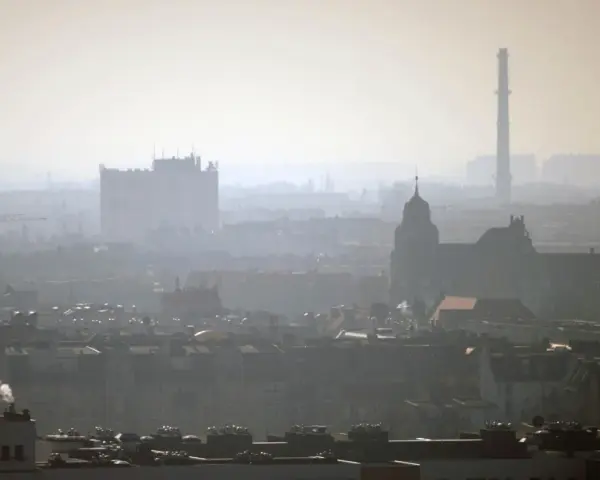 Smog w Poznaniu: Jak chronić zdrowie i gdzie sprawdzić jakość?