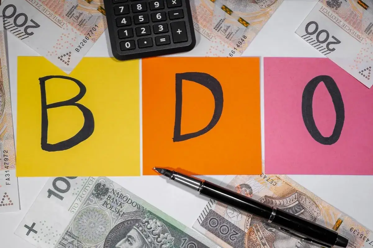 BDO - kto nie musi, ten nie wie, jak ważne są pieniądze i kalkulator.