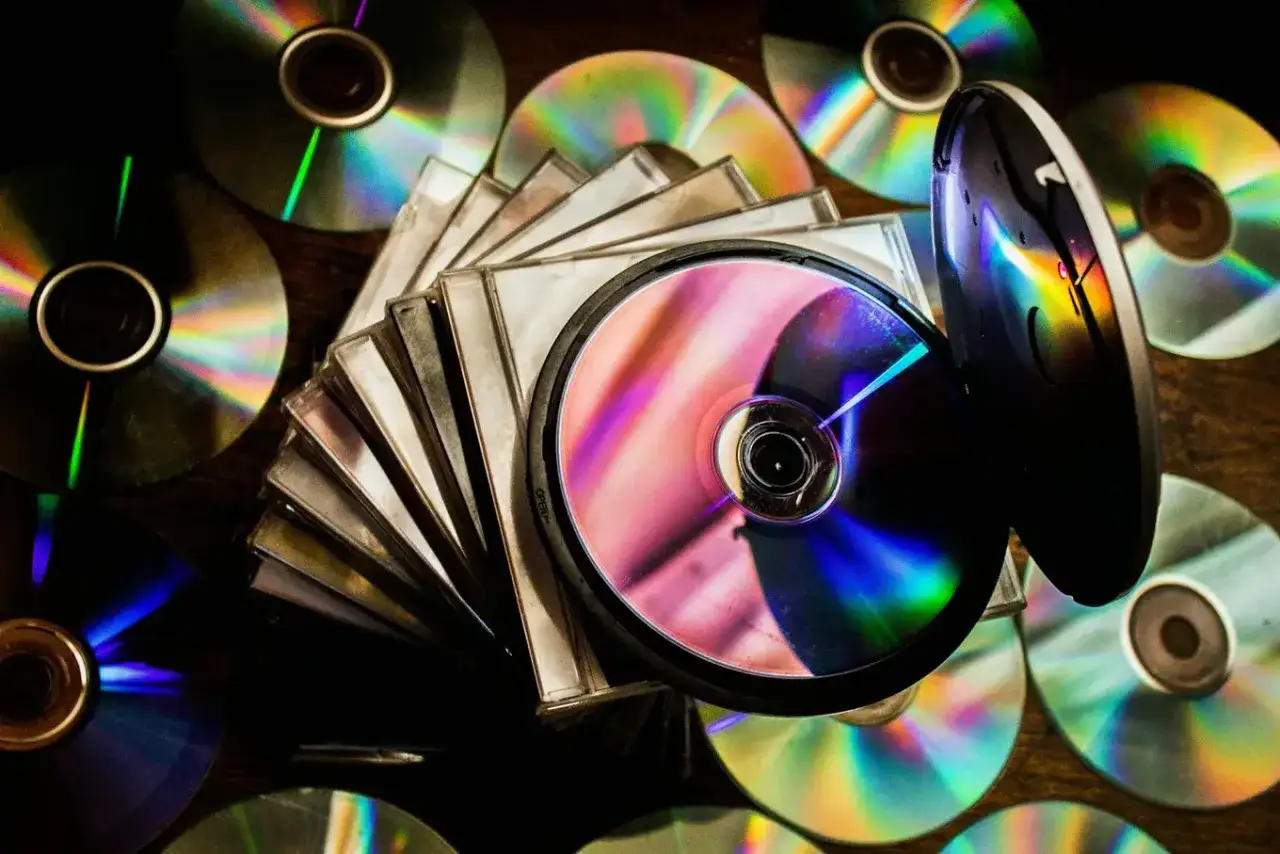 Problem z utylizacją płyt CD i DVD