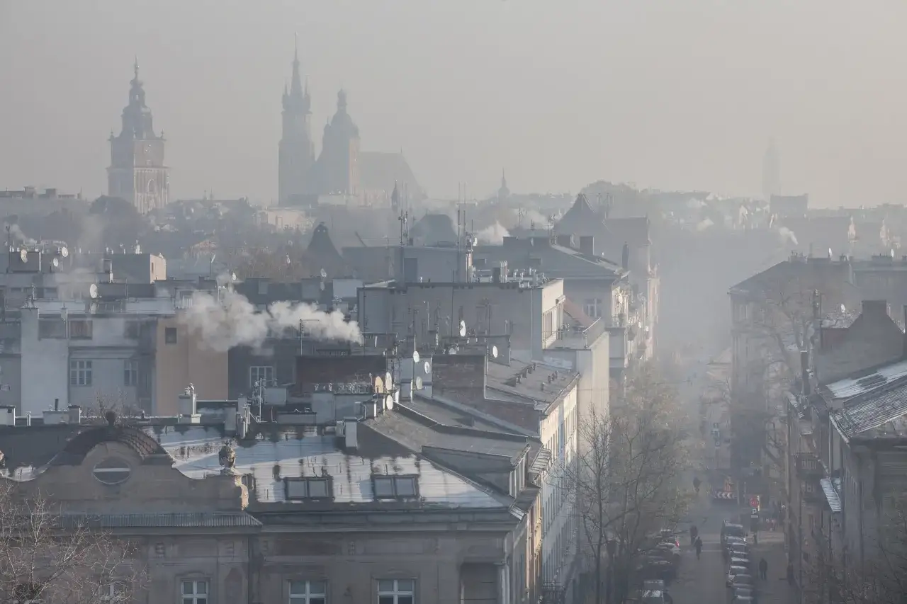 Smog w Polsce, zanieczyszczenie powietrza